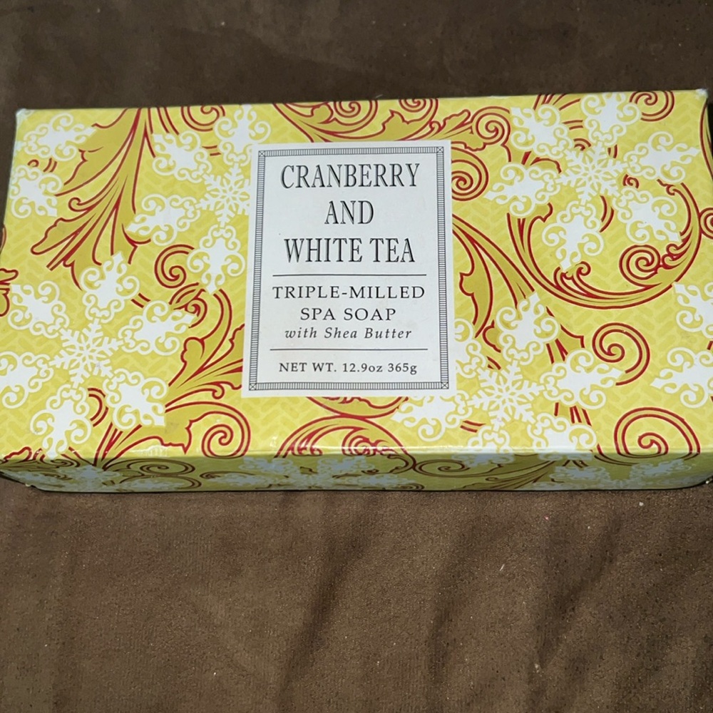 Box of 3 Soaps Cranberry and White Tea Triple-Milled Spa Soap w/ Shea Butter